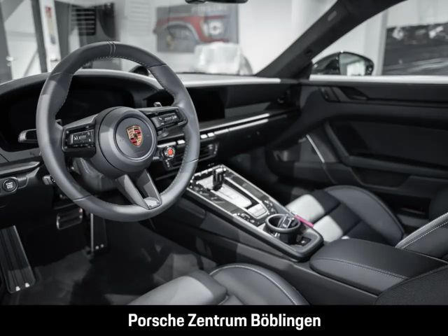 Porsche 992 Carrera Coupé GTS