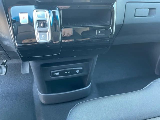 Hyundai Staria Trend