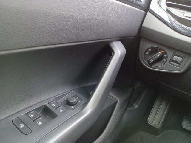 Volkswagen Polo 1.0 (AW)