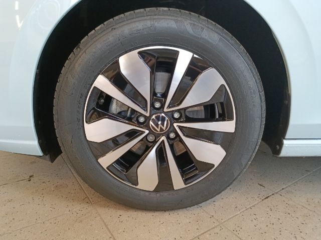 Volkswagen Golf 1.5 eTSI DSG Golf VIII IQ.Drive