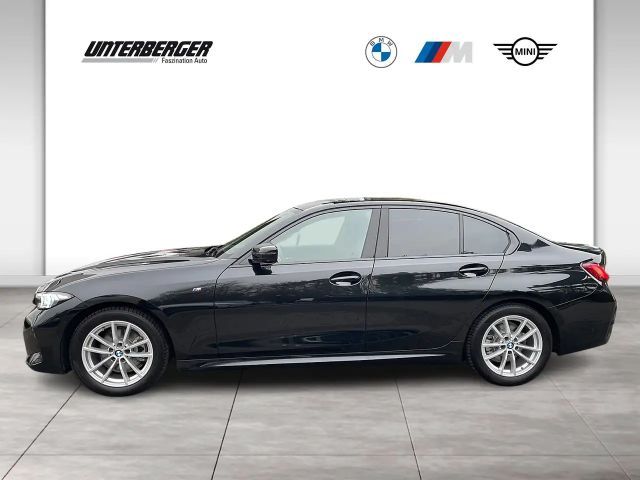 BMW 320 320d M-Sport Sedan xDrive