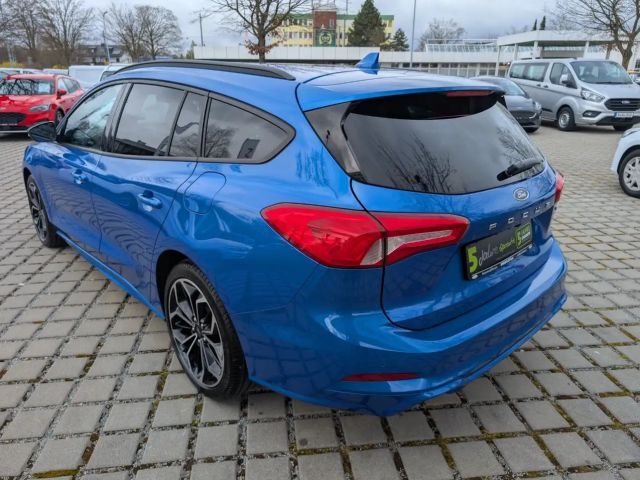 Ford Focus ST Line Wagon