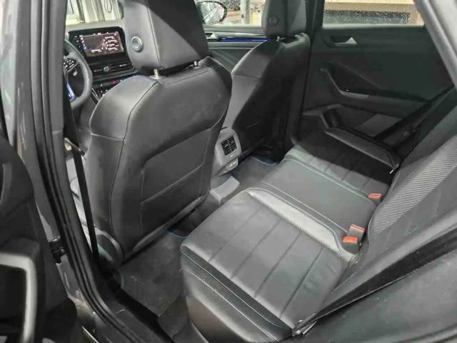 Volkswagen T-Roc R *AKRAPOVIC* Pano AHK DCC *Beats* AHK ACC