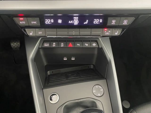 Audi A3 30 TFSI Sedan