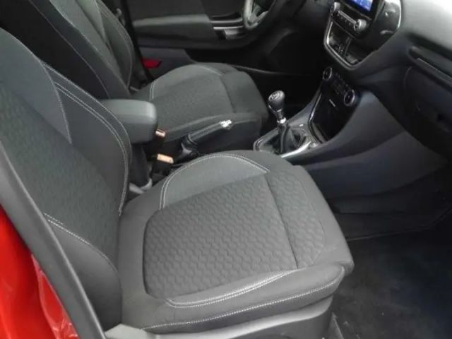 Ford Puma EcoBoost Titanium