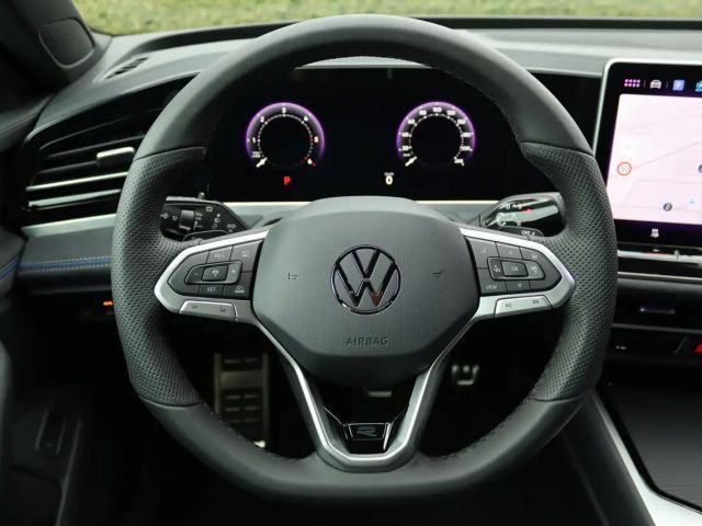 Volkswagen Passat R-Line Style Variant