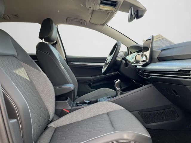 Volkswagen Golf 1.5 TSI Variant