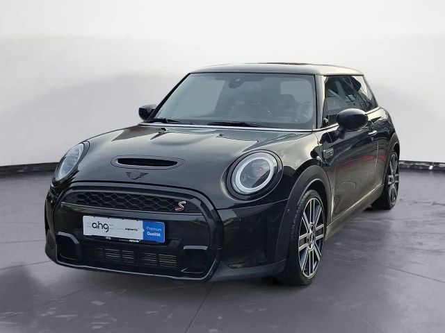 MINI Cooper S MINI Yours Trim Sport Aut. DKG Panorama