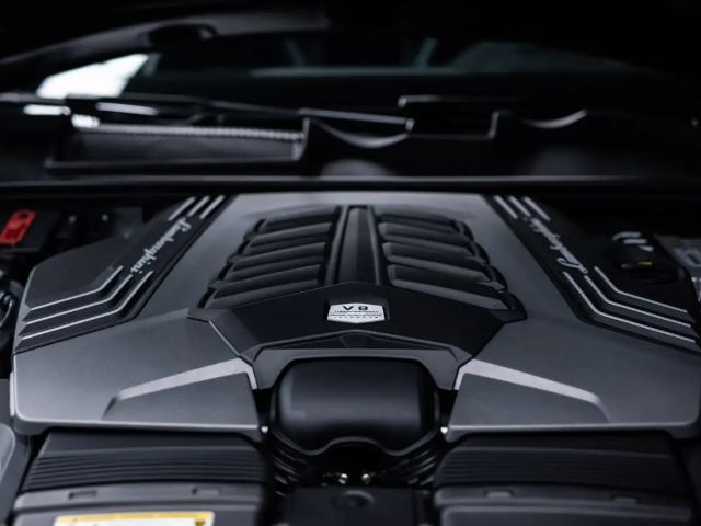 Lamborghini Urus Performante