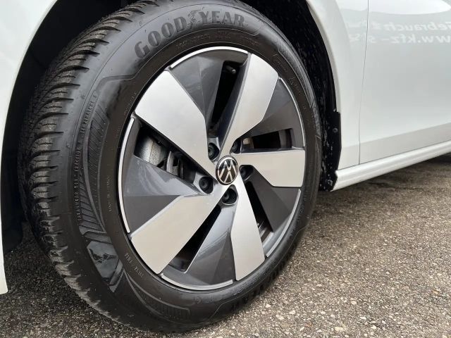 Volkswagen Passat ACT Business DSG Variant