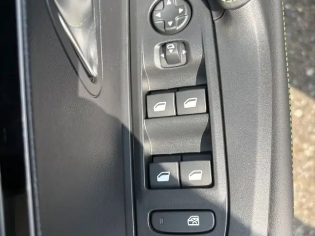 Peugeot 2008 GT-Line Hybrid