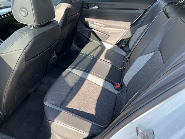 Volkswagen Golf 1.5 eTSI Golf VIII Variant