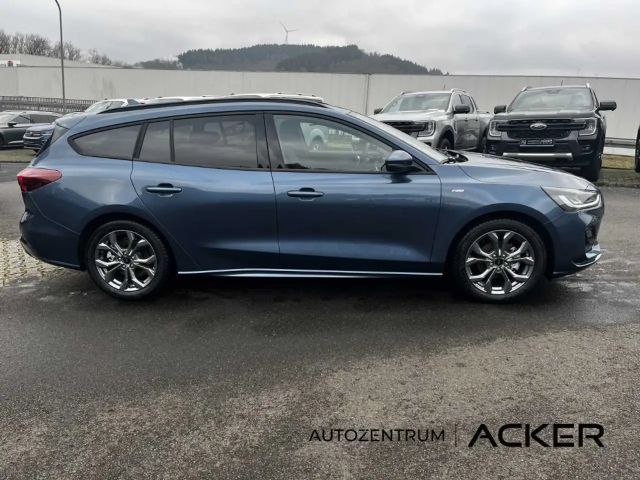 Ford Focus EcoBoost ST Line