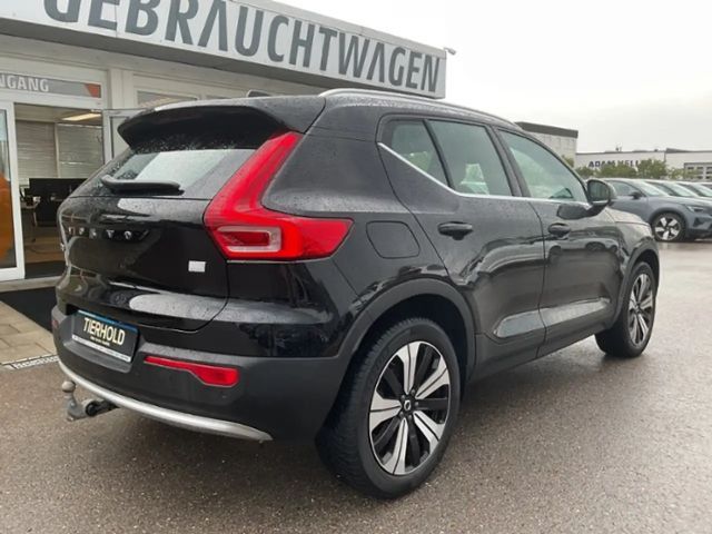 Volvo XC40 Core T4