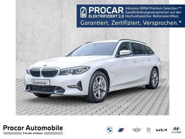 BMW 330 330e xDrive