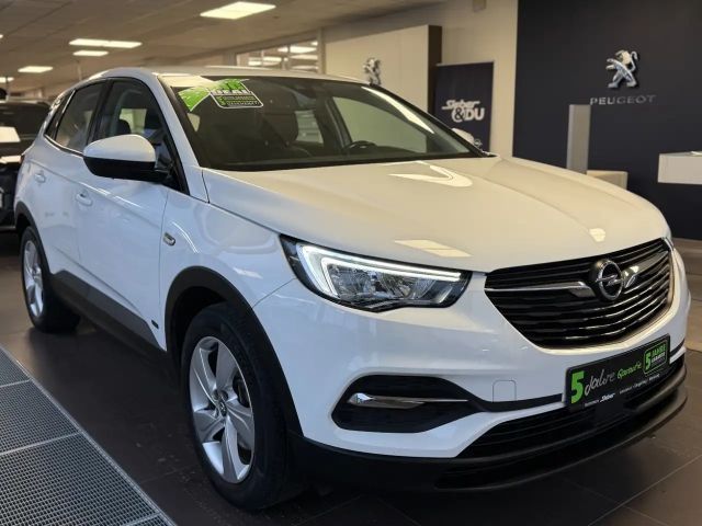 Opel Grandland X Edition Hybrid