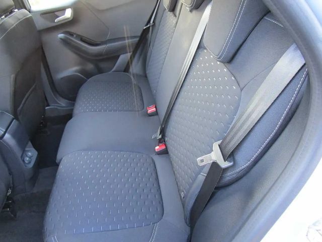 Ford Puma EcoBoost Titanium