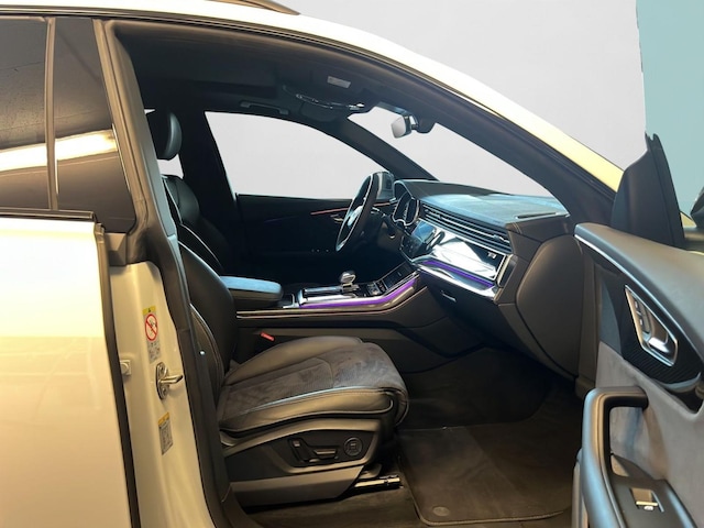 Audi Q8 55 TFSI Competition Quattro