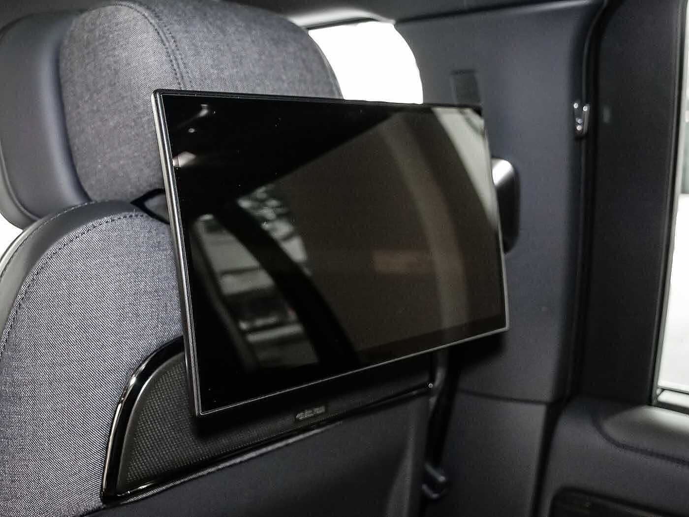 Land Rover Range Rover P615 SV