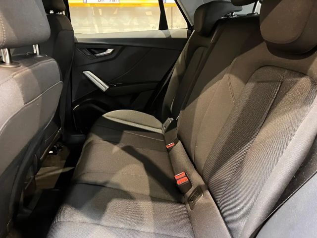Audi Q2 30 TFSI S-Line