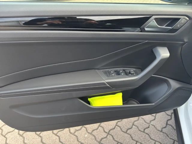 Volkswagen T-Roc 1.5 TSI Cabriolet R-Line