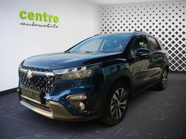 Suzuki S-Cross Flash