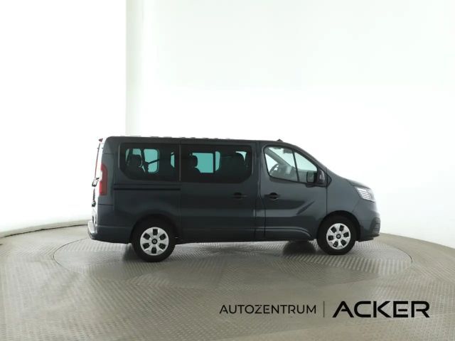 Renault Trafic Blue Combi Evolution