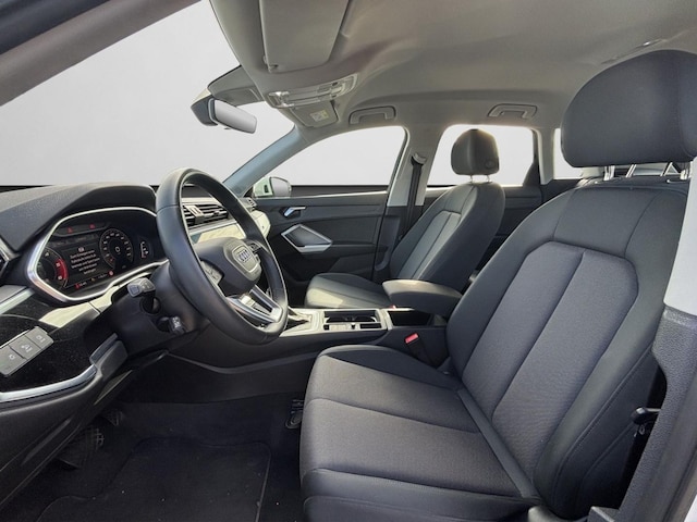 Audi Q3 35 TDI S-Tronic