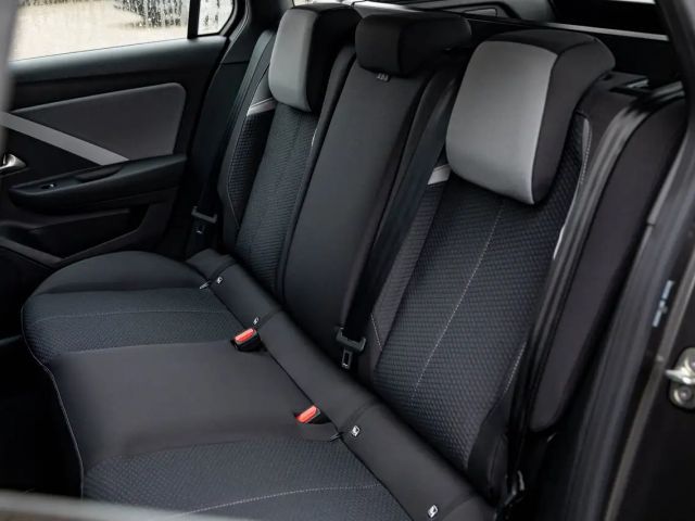 Opel Astra 110 PK MT6 | Navi | Airco | Parkeersens. v&a | ...