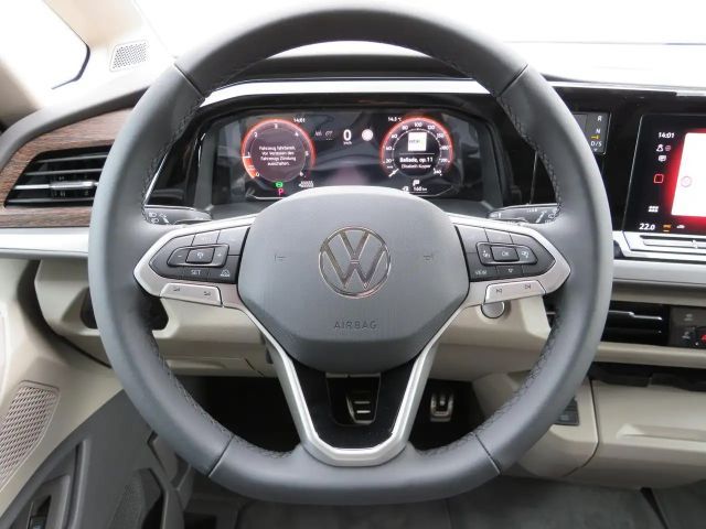 Volkswagen Multivan 2.0 TDI DSG Style T7