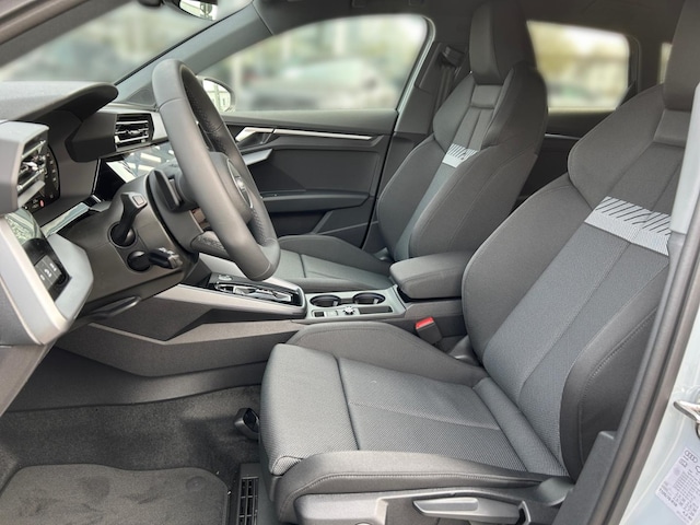 Audi A3 30 TFSI S-Tronic Sportback