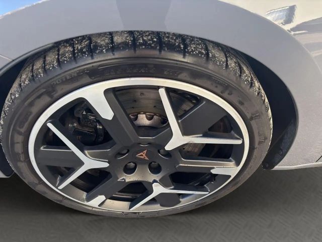 Cupra Leon 2.0 TSI DSG VZ