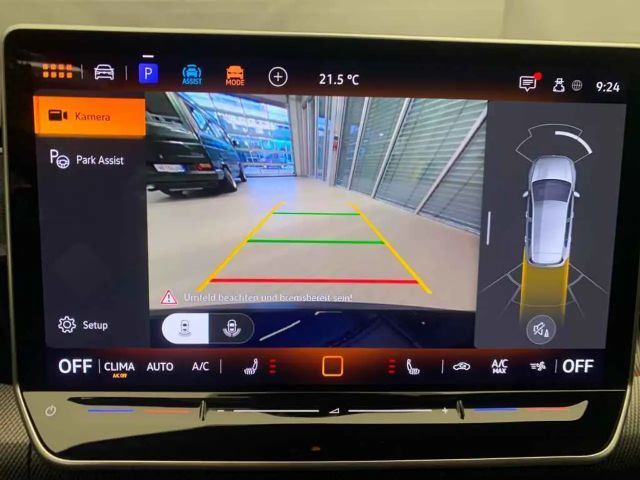 Volkswagen Golf *FACELIFT*ACC*DCC*NAVI*HUD*R-CAM*SHZ*19"*