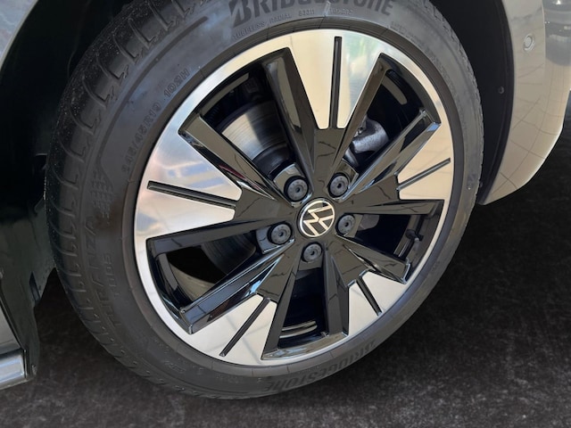 Volkswagen Multivan 2.0 TDI DSG Lang T7