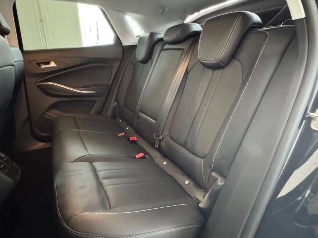 Opel Grandland X 1.6 Turbo Ultimate