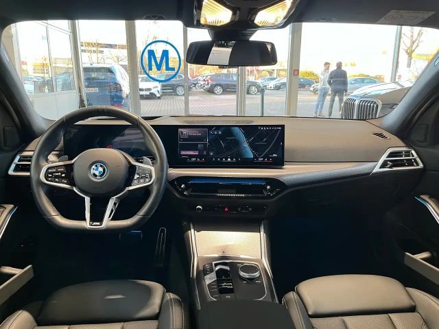 BMW 330 330e M-Sport Sedan