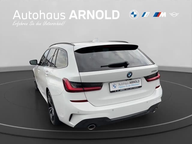 BMW 330 330e M-Sport Touring