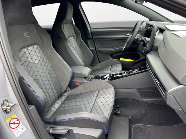 Volkswagen Golf DSG Golf VIII IQ.Drive R-Line