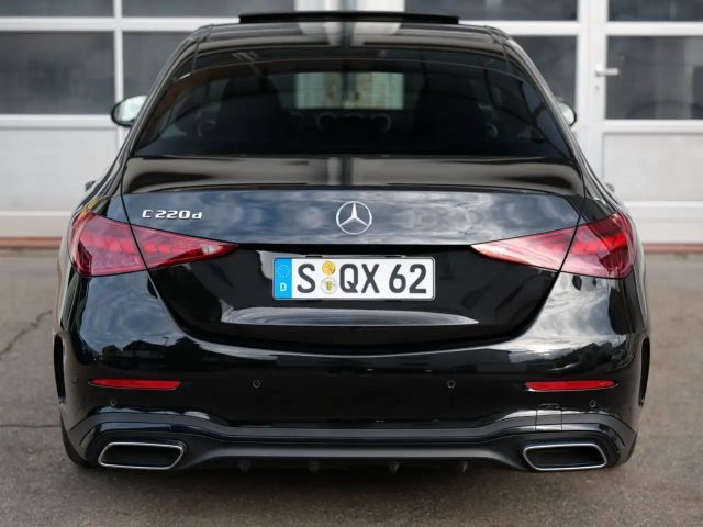 Mercedes-Benz C 220 AMG Line C 220 d Sedan