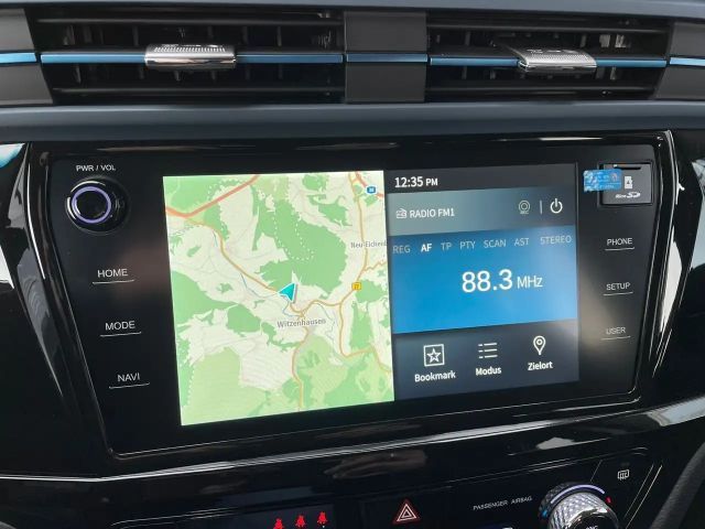 SsangYong Korando e-Motion TITANIUM +LEDER+ABSTANDSPILOT