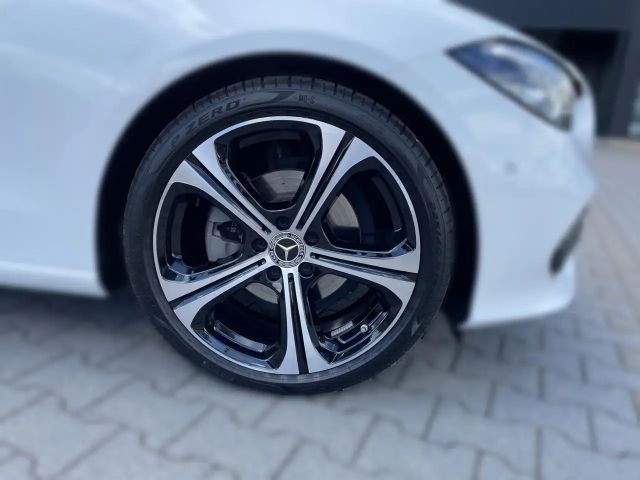 Mercedes-Benz C 180 AVANTGARDE Estate