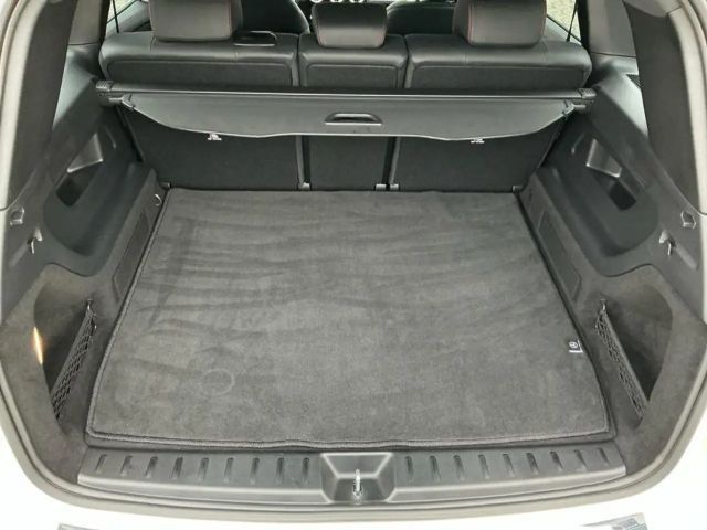 Mercedes-Benz EQB 300 4MATIC AMG Line