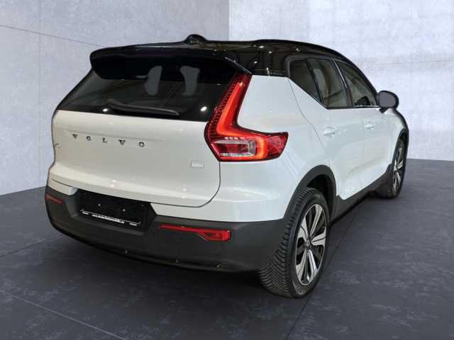 Volvo XC40 XC40 Navi LED Klima Standhzg Einparkhilfe el. Fenster