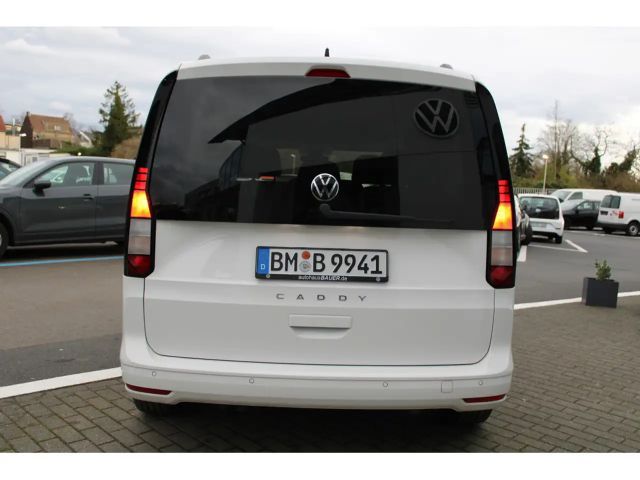 Volkswagen Caddy 5 Sitzer 2,0 TDI SCR Frontantrieb 6-Gang Radst.2755 mm *L