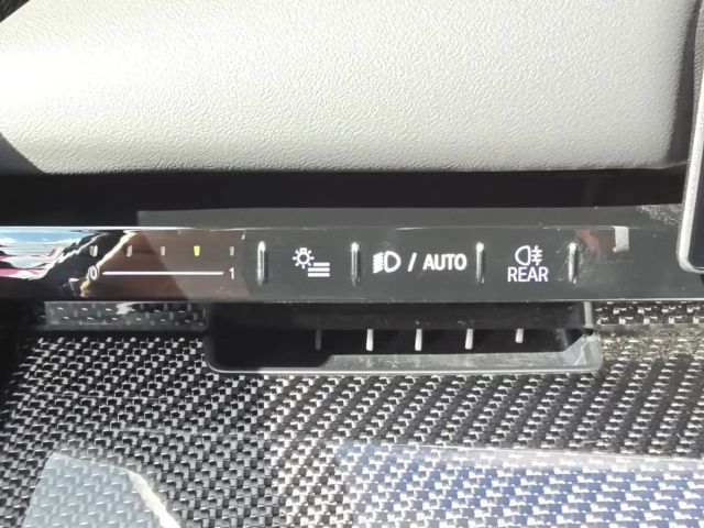 BMW 520 520i M-Sport Sedan