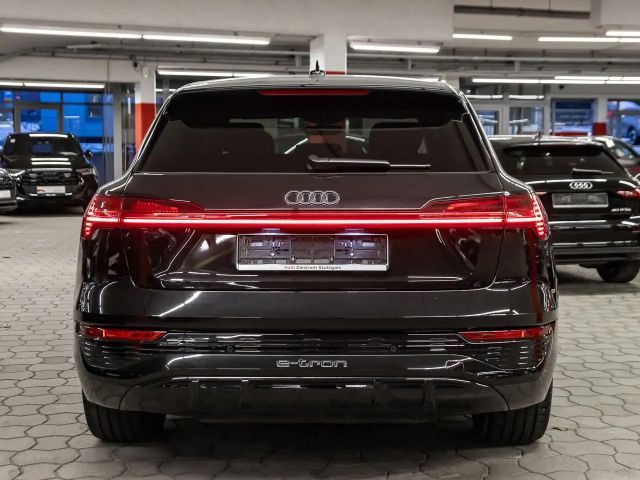 Audi Q8 e-tron 50 Quattro S-Line