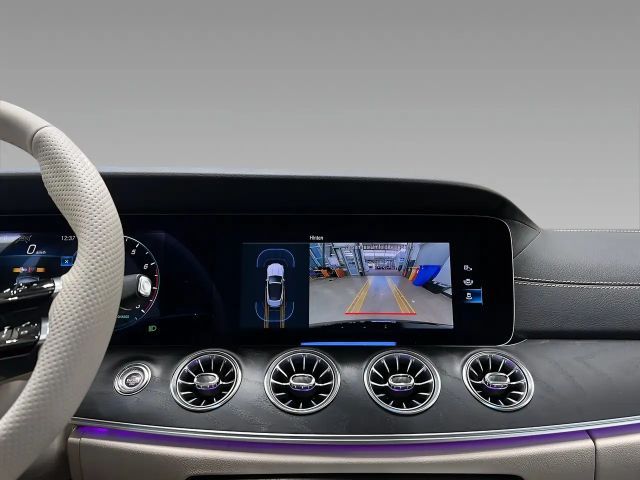 Mercedes-Benz E 200 AMG Line Cabriolet