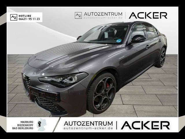 Alfa Romeo Giulia AT8 Q4 Turbo Veloce