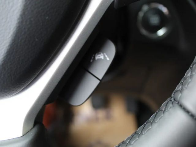 Suzuki S-Cross AllGrip Hybrid