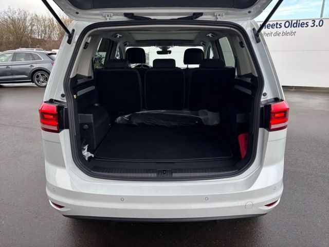 Volkswagen Touran DSG Highline
